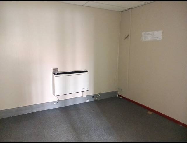 136M² OFFICE TO LET IN BRYANSTON